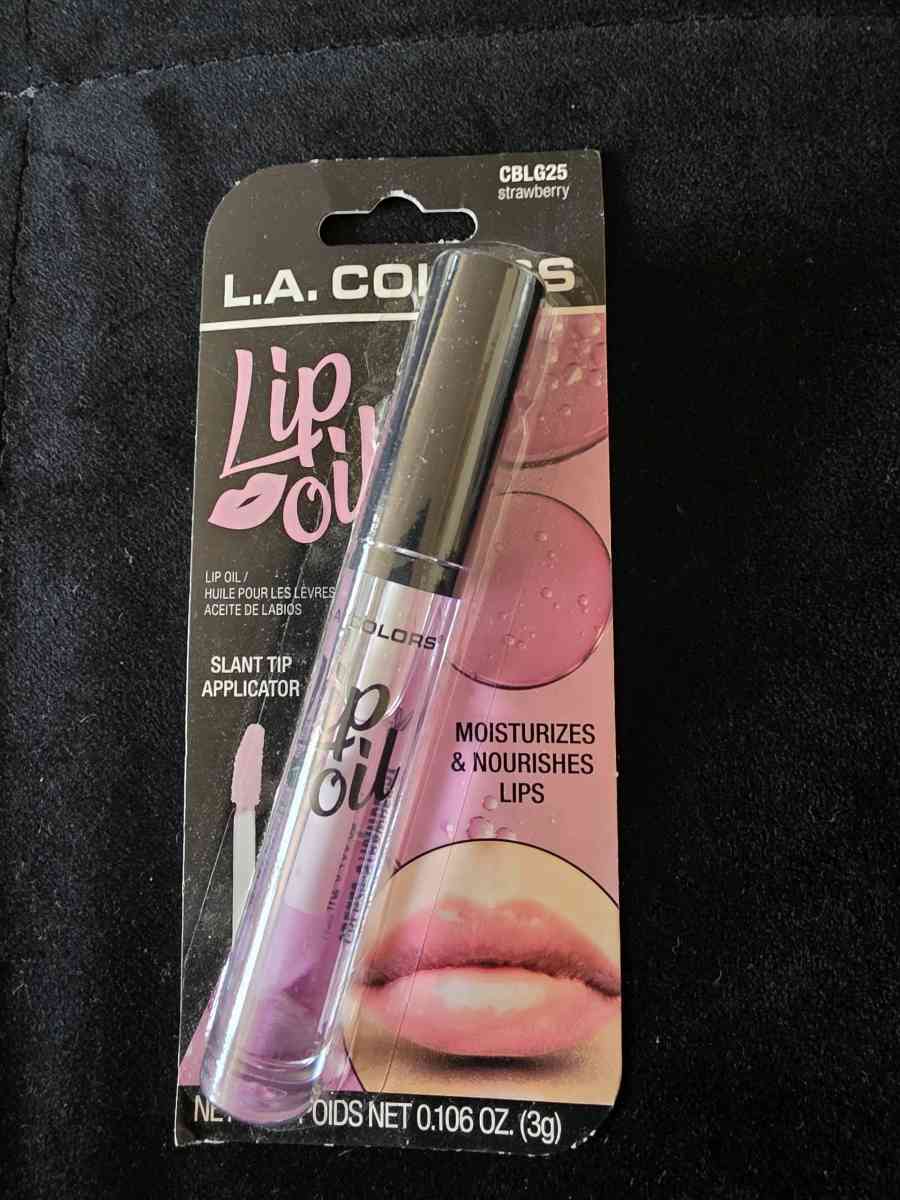 LA colors lip oil - Bay Shore, New York