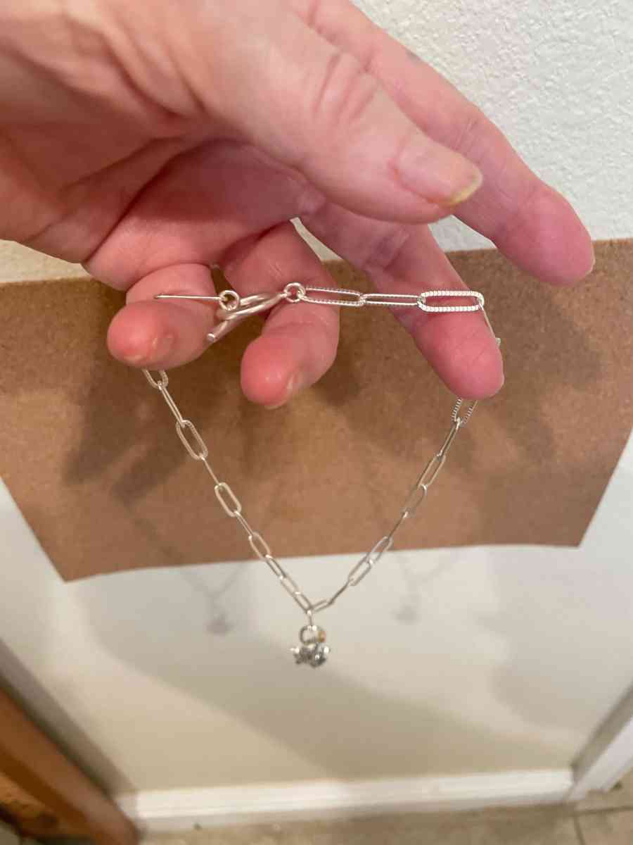 Popular necklace with charm holder and charms - Adelanto, California - FleaMarketBay