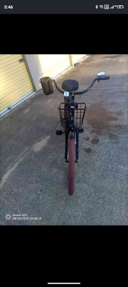 Huffy Nel Lusso Cruiser Bike - Broussard, Louisiana - FleaMarketBay