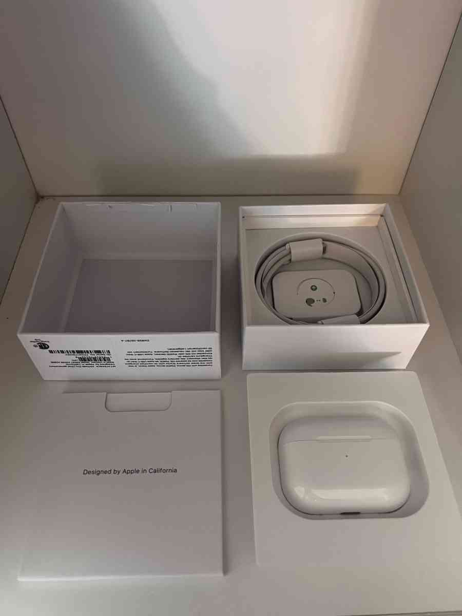 AirPods Pro 2 with Active Noise Cancellation - Fairborn, Ohio - FleaMarketBay
