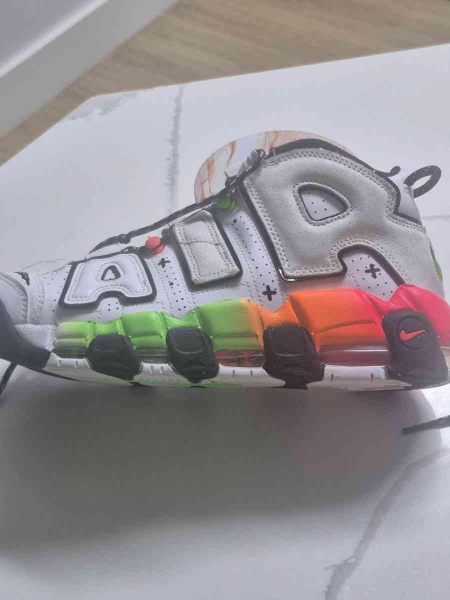 Nike Air Shoes - Charlotte, North Carolina - FleaMarketBay