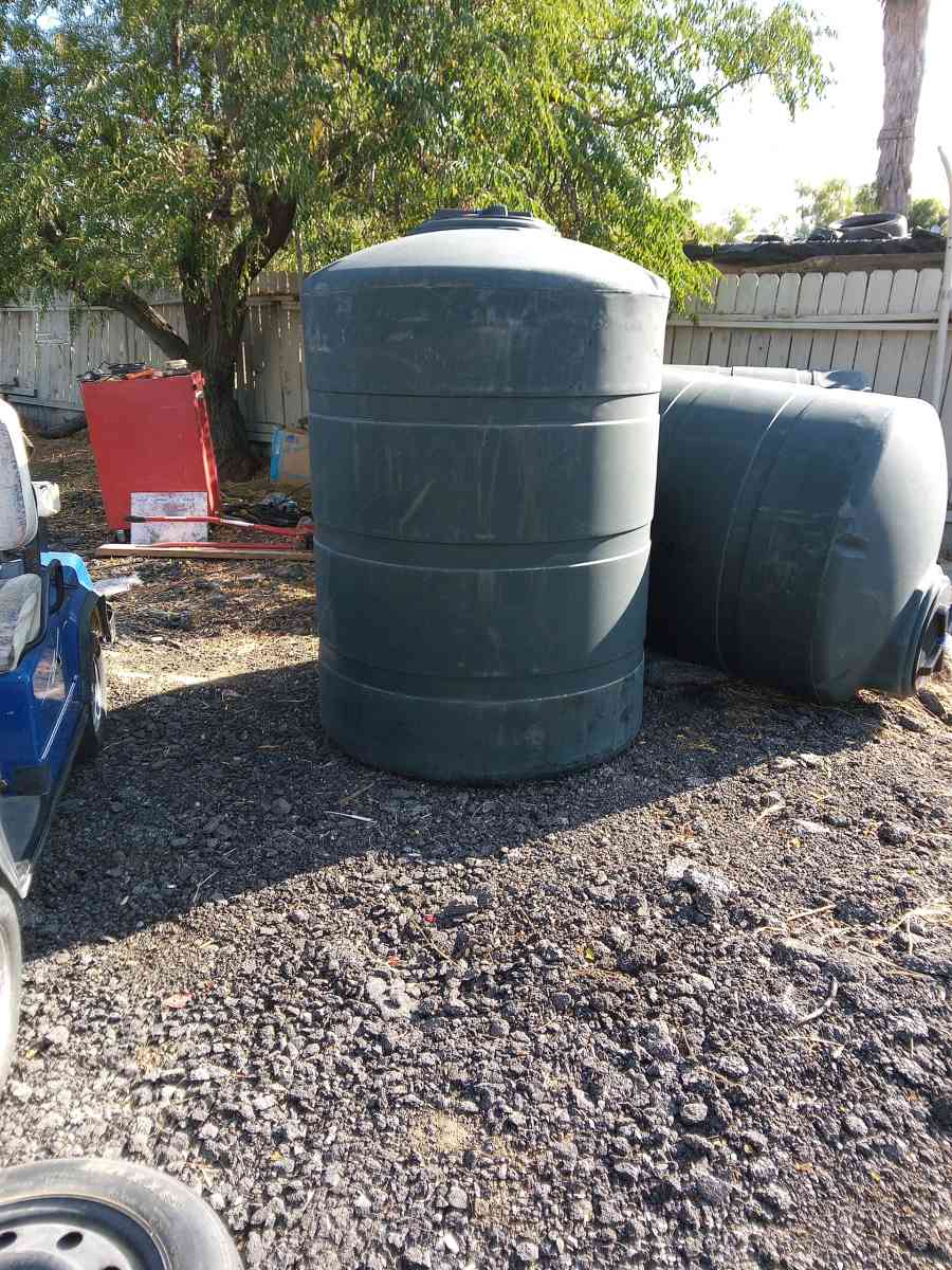 500 gallon water tank - Perris, California