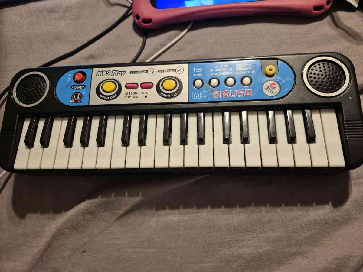 Lonian 37 Keys Kids Piano Keyboard Mini Electronic Piano - El Mirage, Arizona