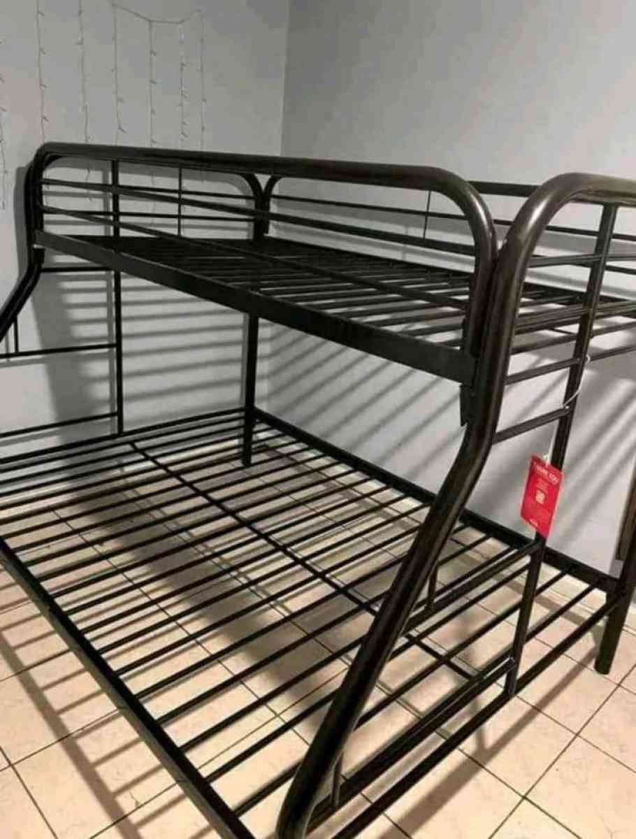 Litera Twin sobre Full nueva - Miami Beach, Florida