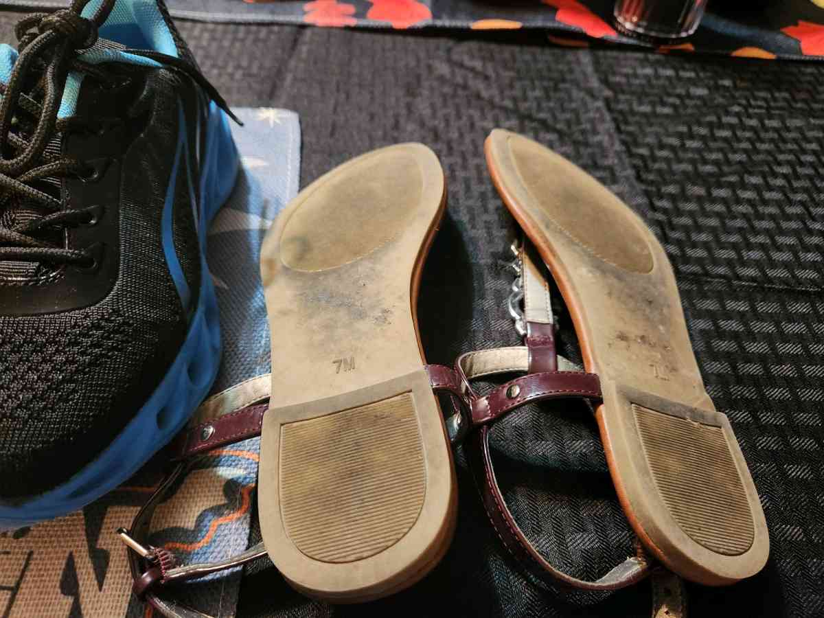 womans shoes and sandals - Corpus Christi, Texas - FleaMarketBay
