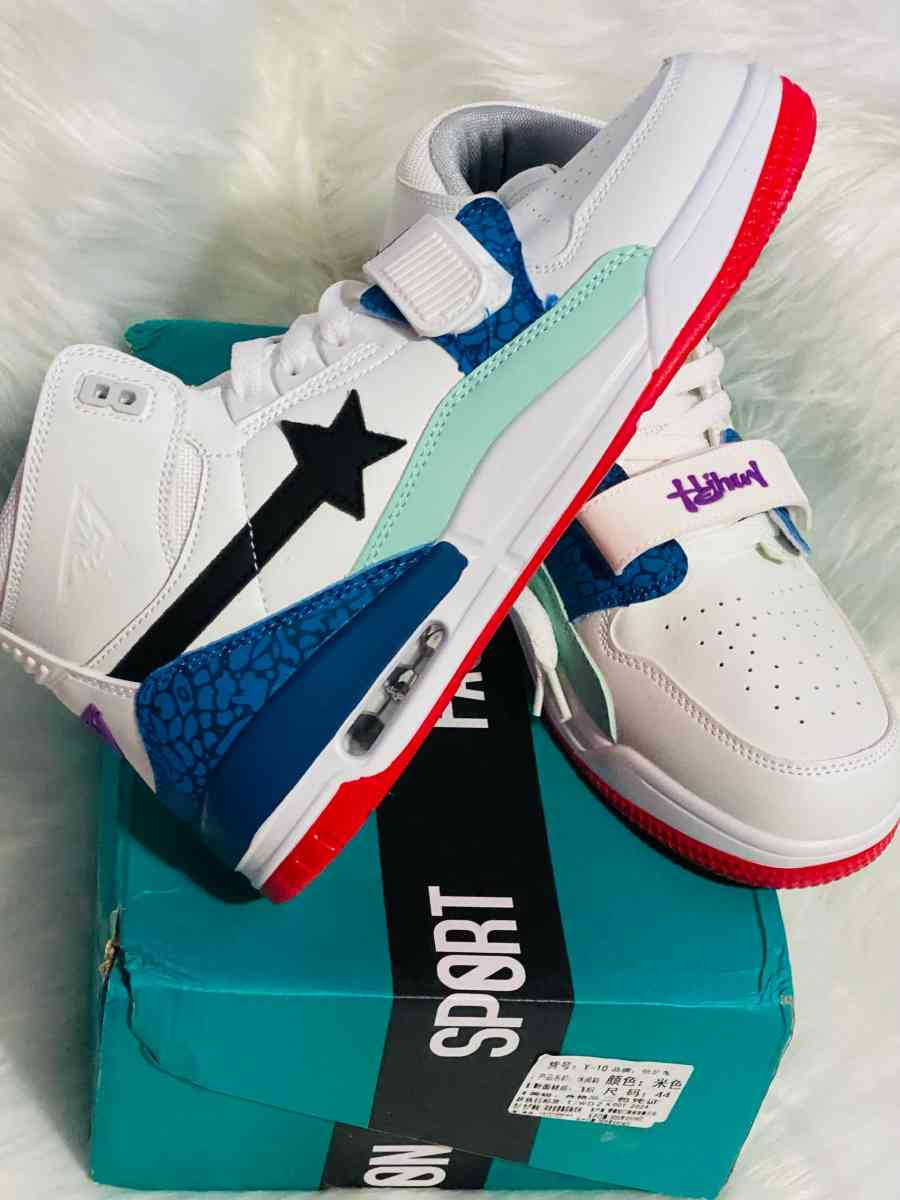 BAPE STA Sk8 Sta WhiteBlueRed  Mens Size 8 Streetwe - Washington Navy Yard, District of Columbia - FleaMarketBay