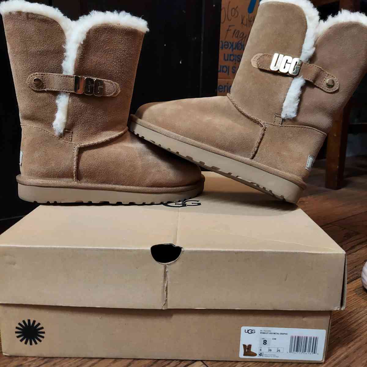 ugg boots - American Canyon, California - FleaMarketBay