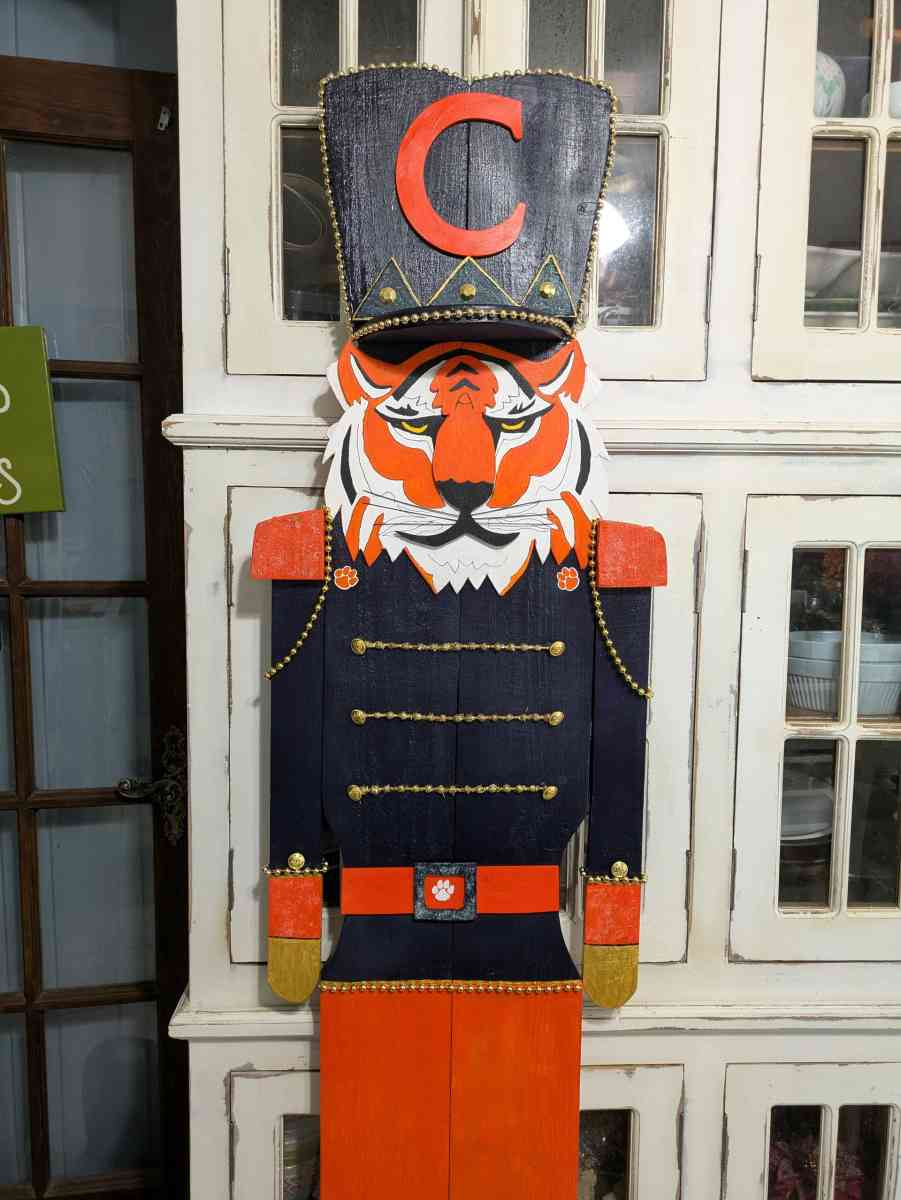 handmade football team nutcrackers - Spartanburg, South Carolina - FleaMarketBay