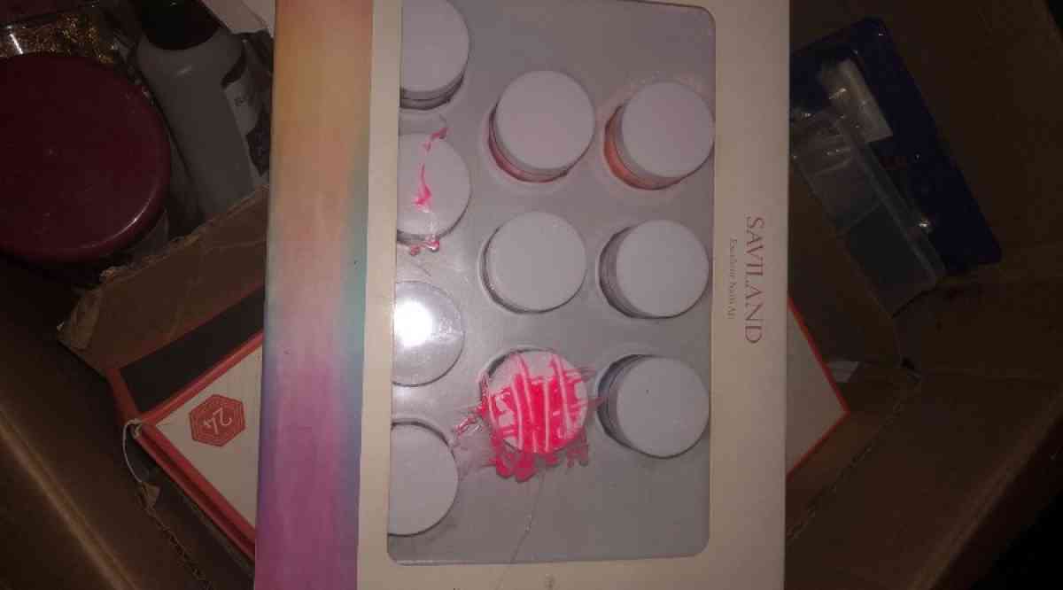 nail supplies - Glendale, Arizona - FleaMarketBay