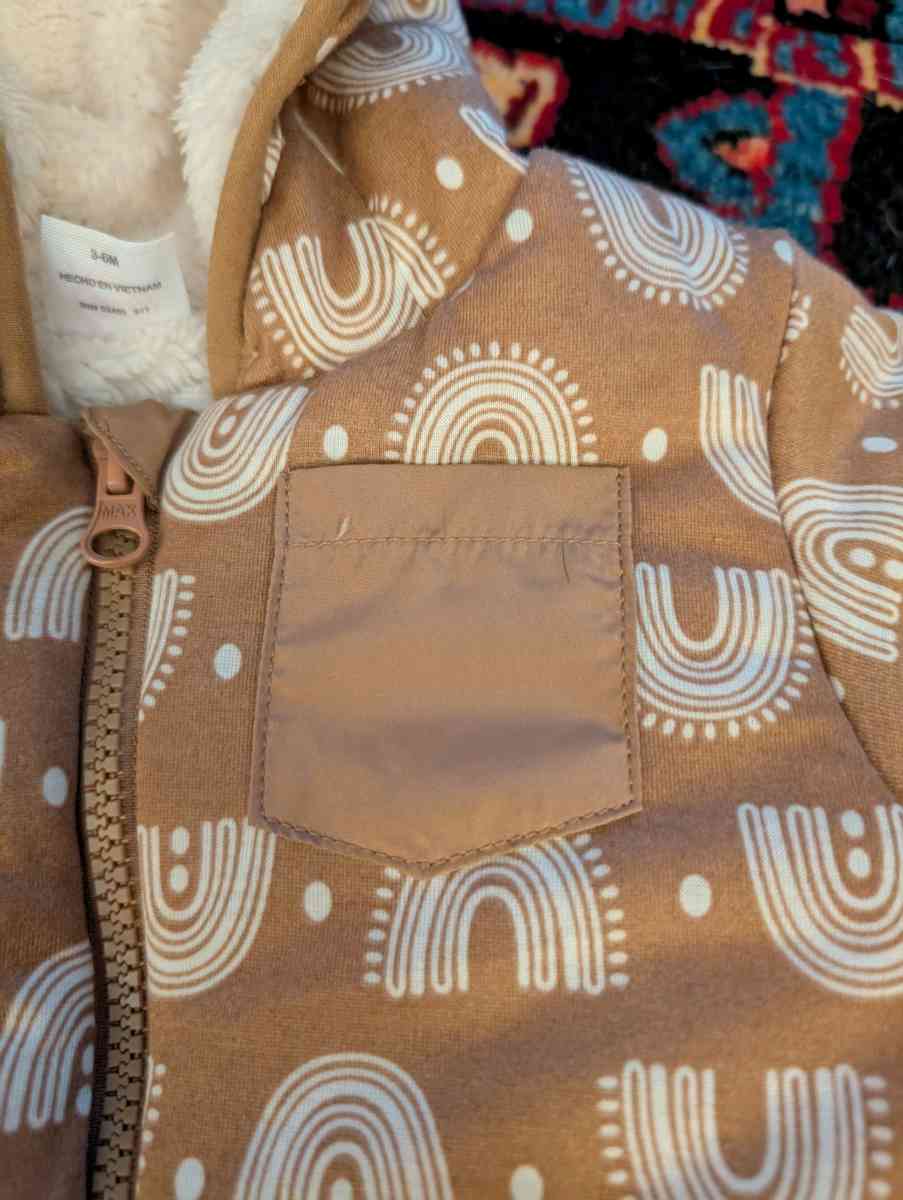 Baby pram suit - Savannah, Georgia - FleaMarketBay