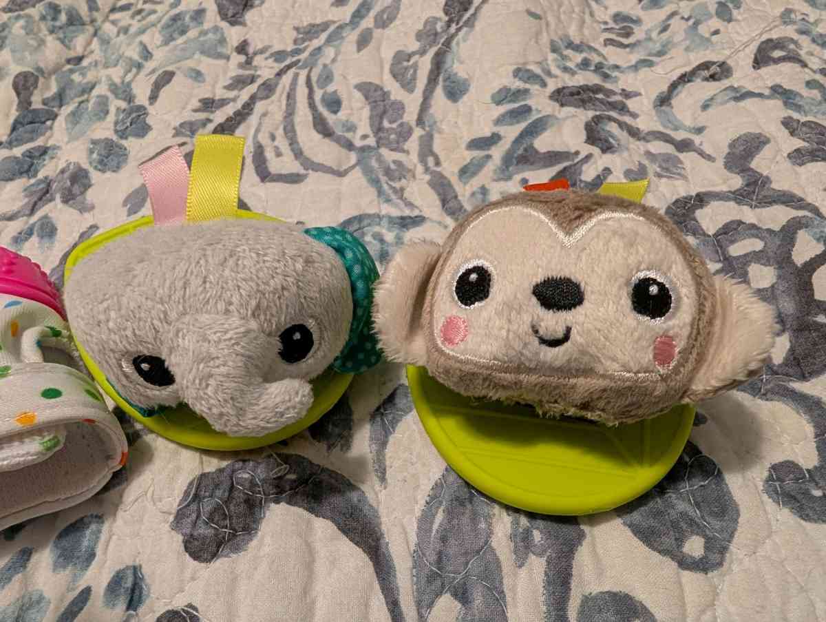 Teething toys - Savannah, Georgia - FleaMarketBay