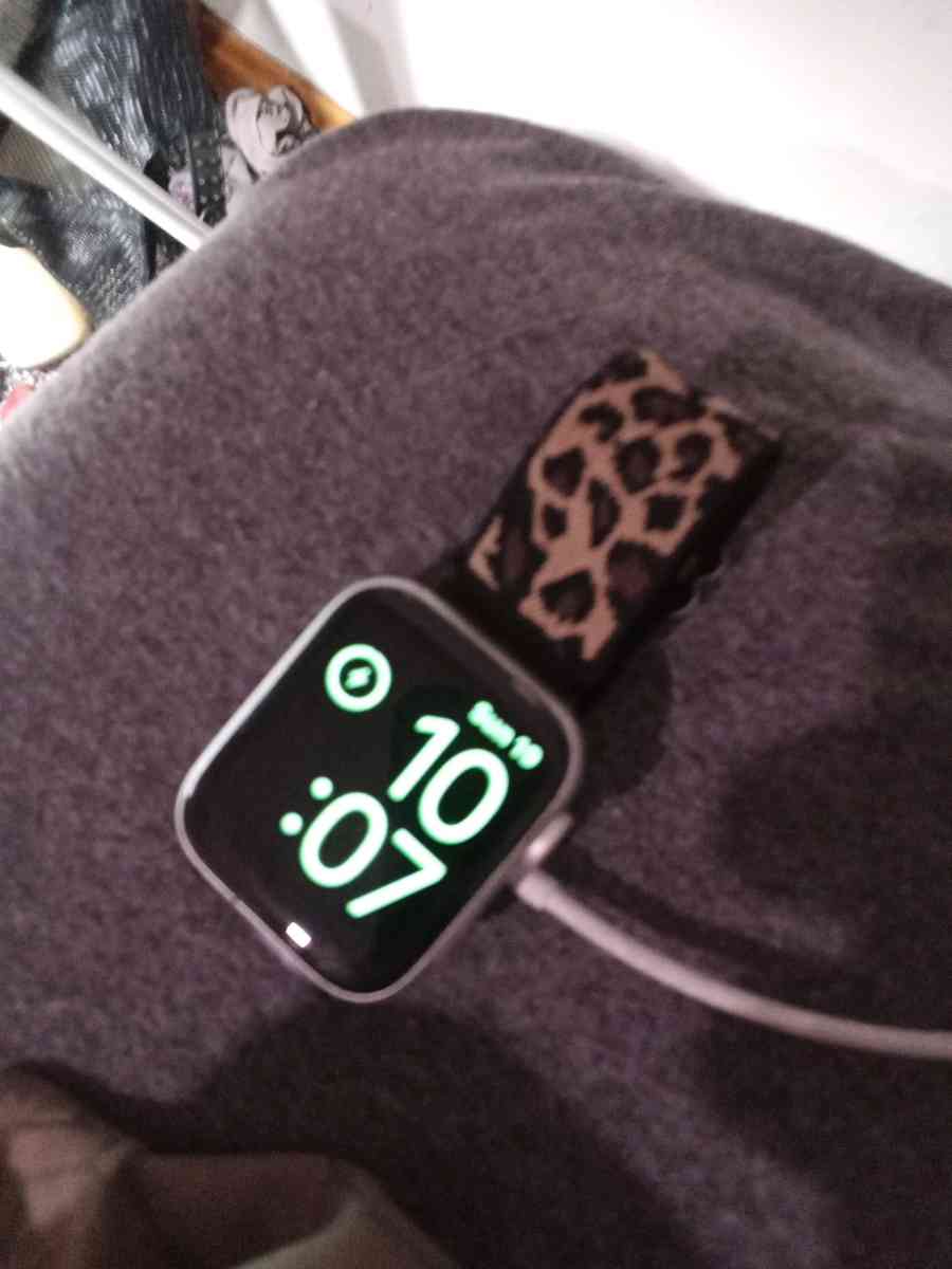 apple watch - Bethel, Delaware - FleaMarketBay