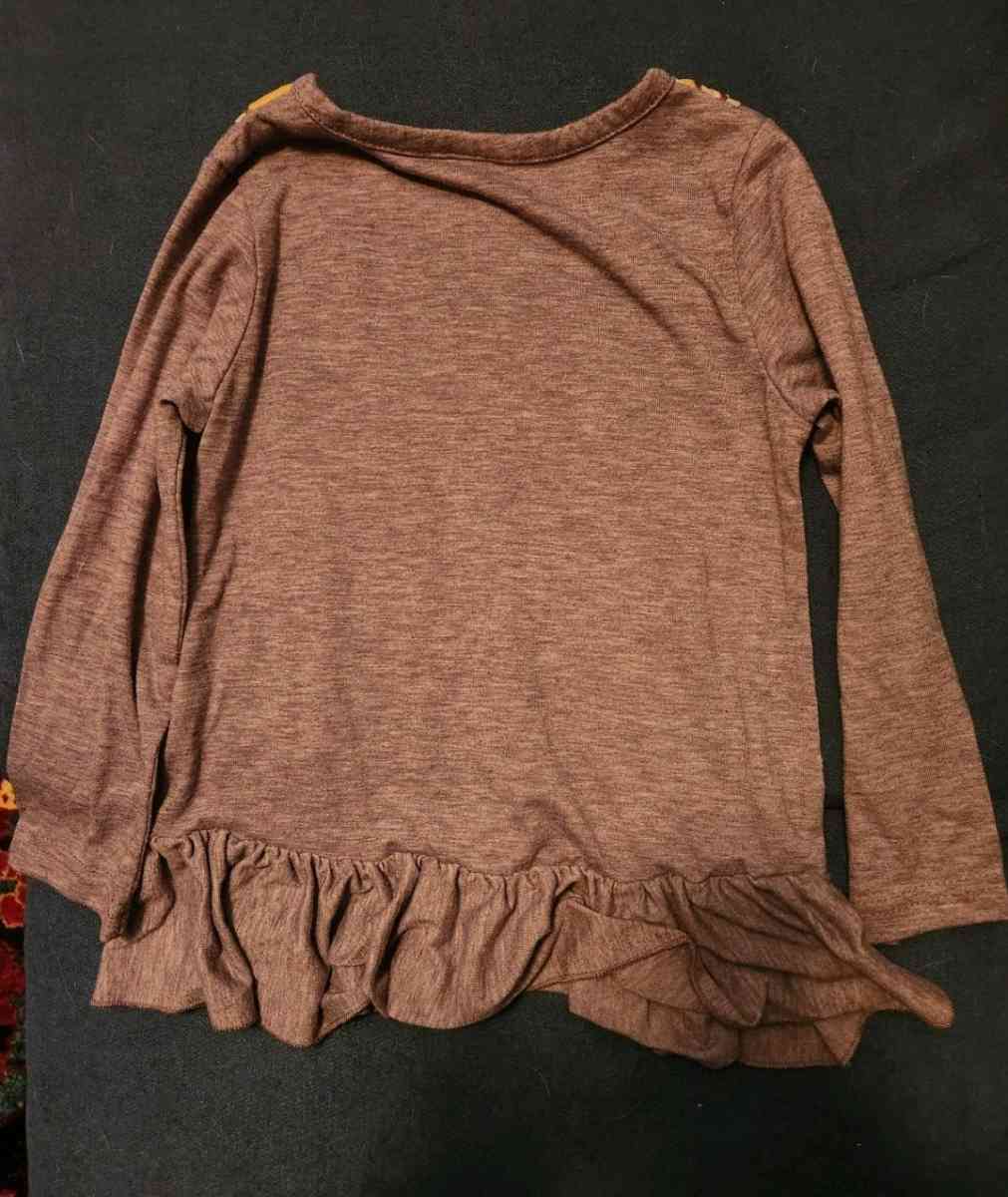 Girl purple shirt - Savannah, Georgia - FleaMarketBay