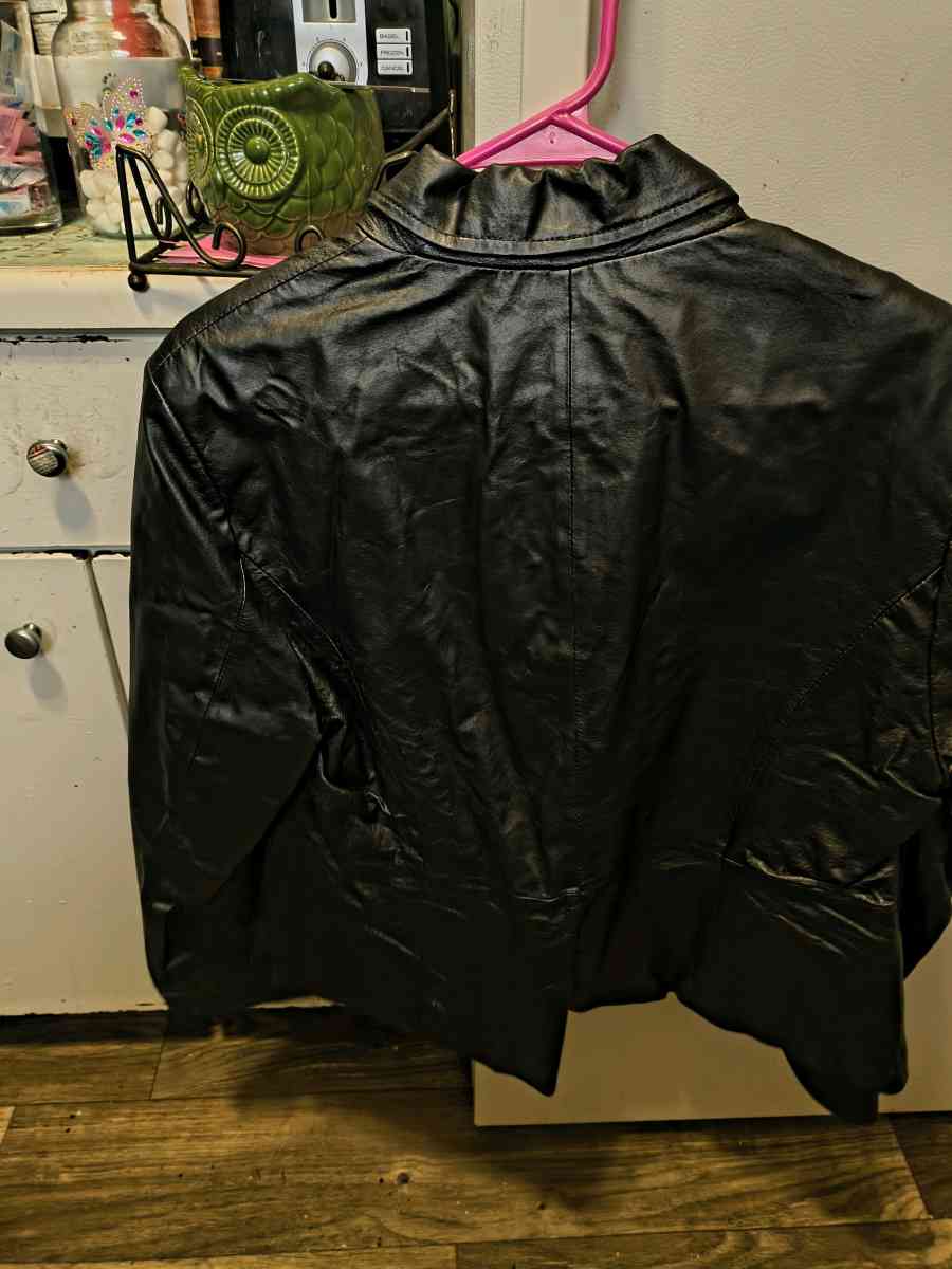 two different leather coats brand new - Cherry Hill, New Jersey