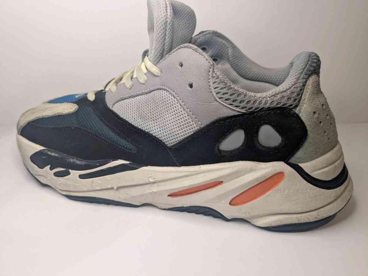 Adidas Yeezy - Avondale Estates, Georgia - FleaMarketBay