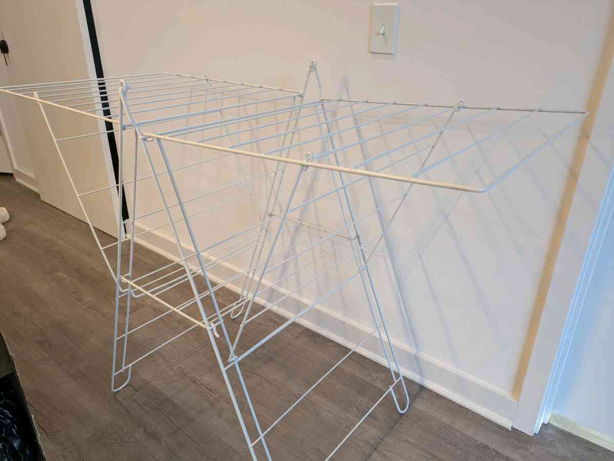 IKEA FROST White Foldable Clothes Drying Rack