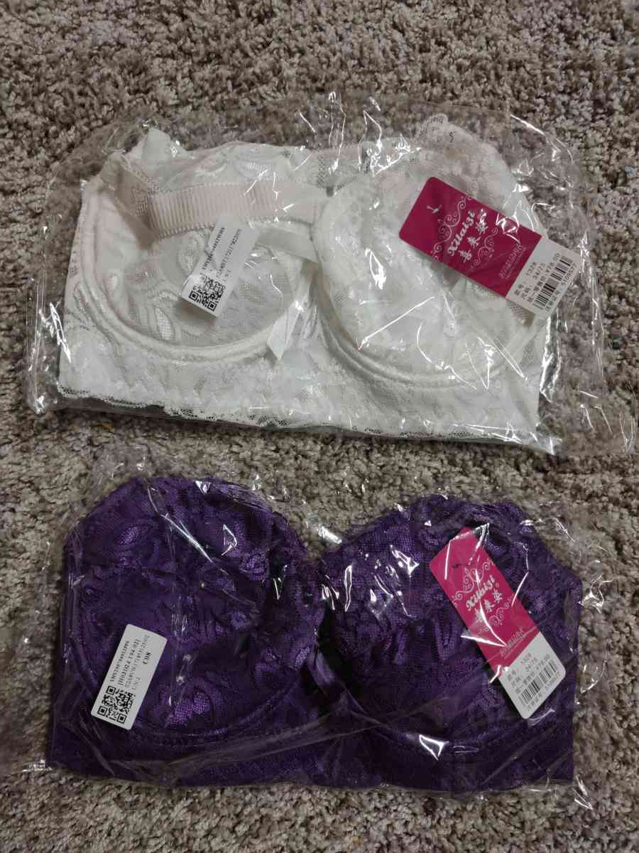 Womens bras - Gary, Indiana