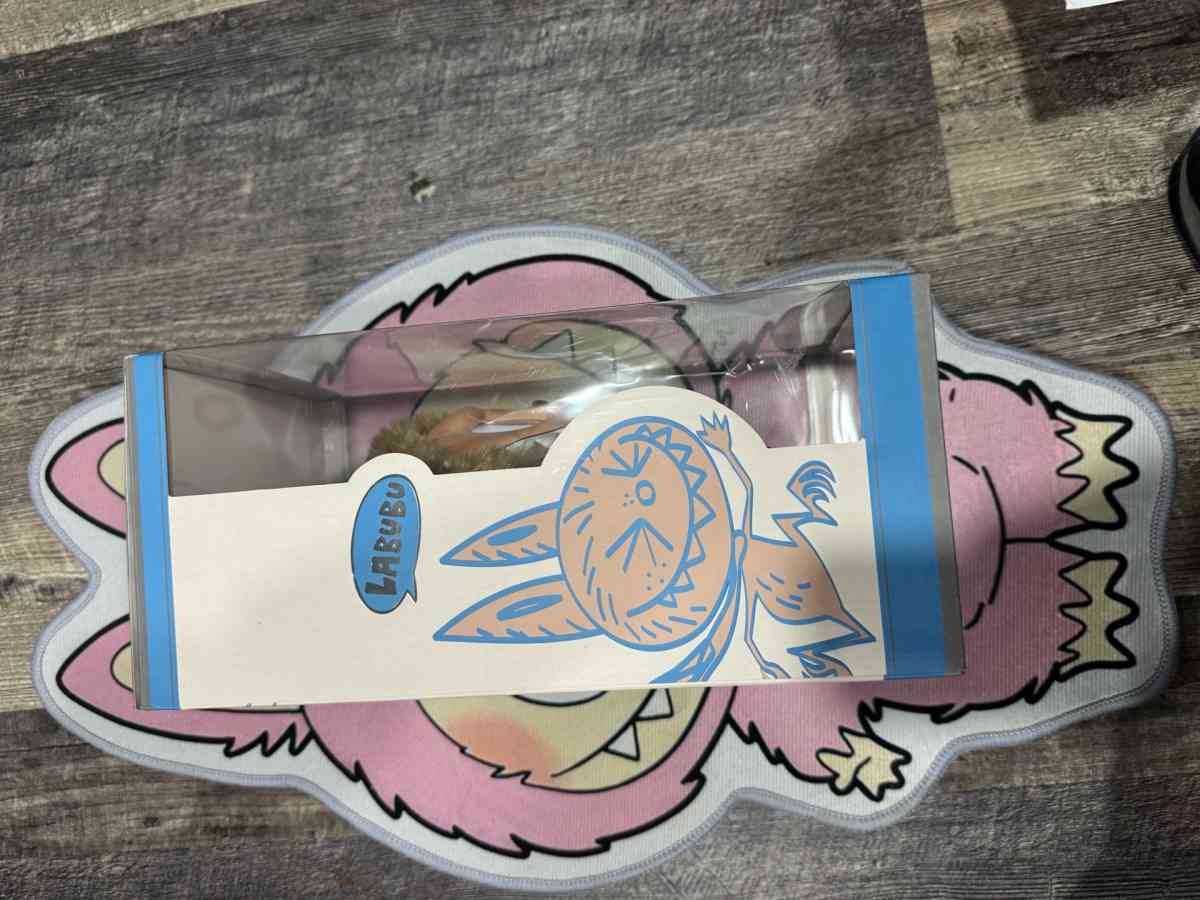 Labubu CHILL WITH ME - Wilmington, Delaware - FleaMarketBay