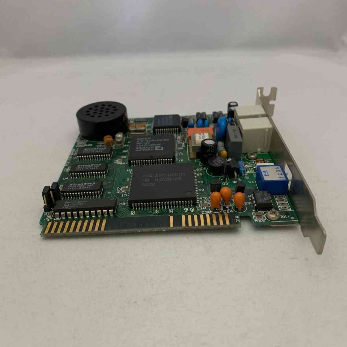 Vintage Digicom Systems Inc 21000420 Rev F Modem used see be - Piscataway, New Jersey - FleaMarketBay