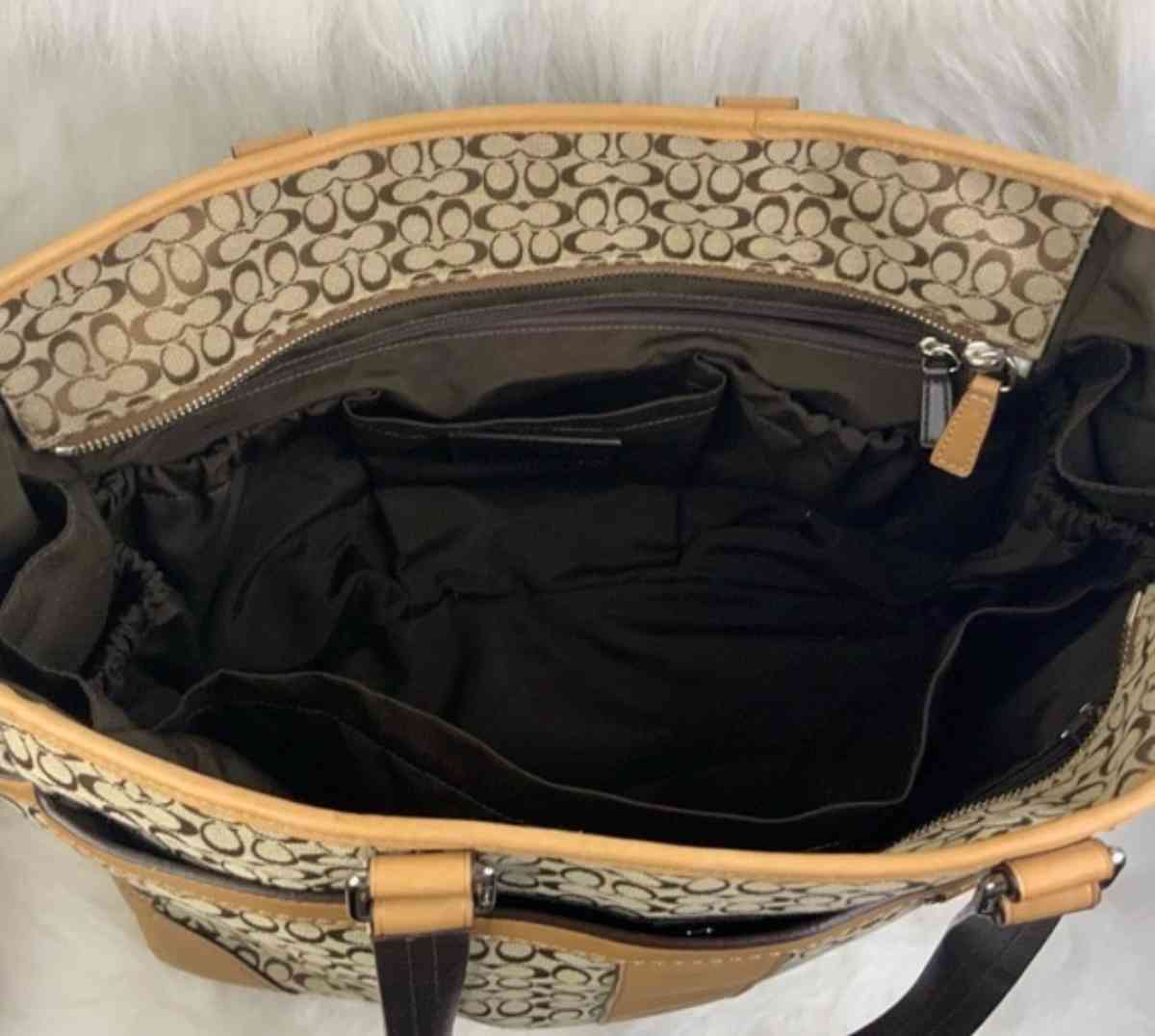 coach handbag - Denver, Colorado - FleaMarketBay