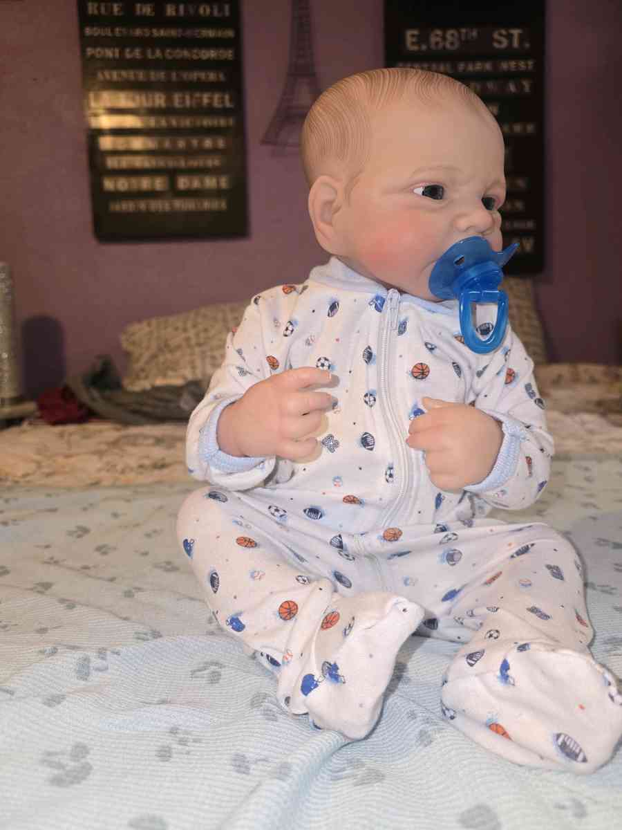Realistic looking baby boy doll - Lompoc, California - FleaMarketBay
