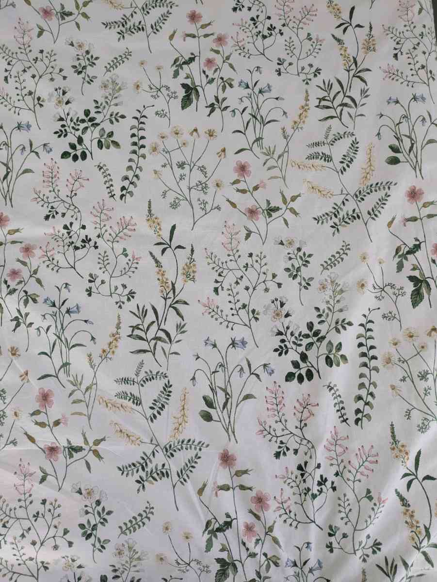 2 IKEA TIMJANSMOTT Duvet Covers and Pillowcases  Twin - Chicago, Illinois - FleaMarketBay