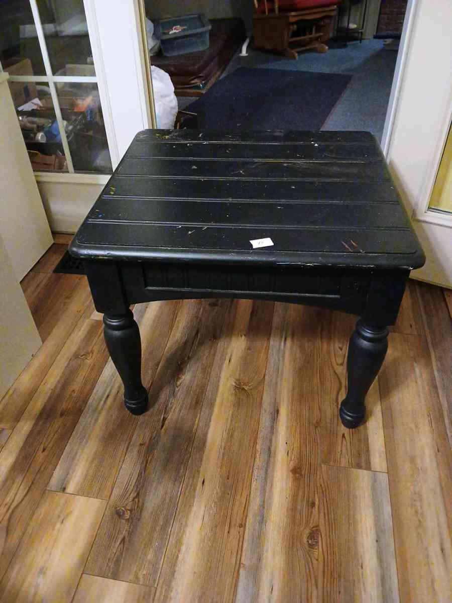 nice gently used furniture tables dressers rockers book case