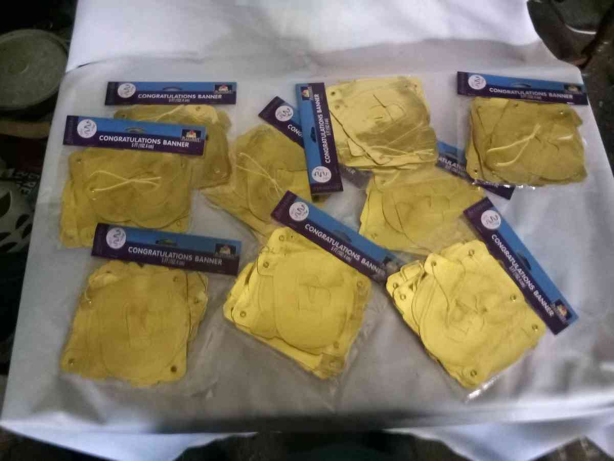 gold congratulations banner x5 - Saint Joseph, Michigan