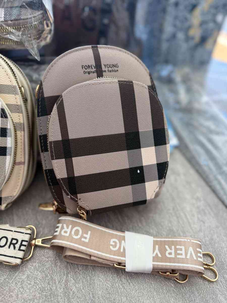 fashionable mini backpack - Los Angeles, California - FleaMarketBay