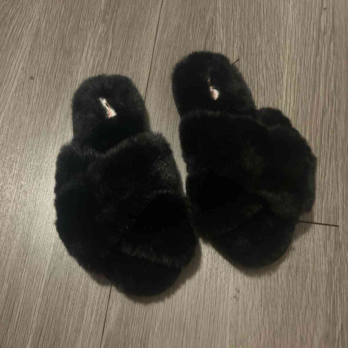 black slides - Hazleton, Pennsylvania - FleaMarketBay