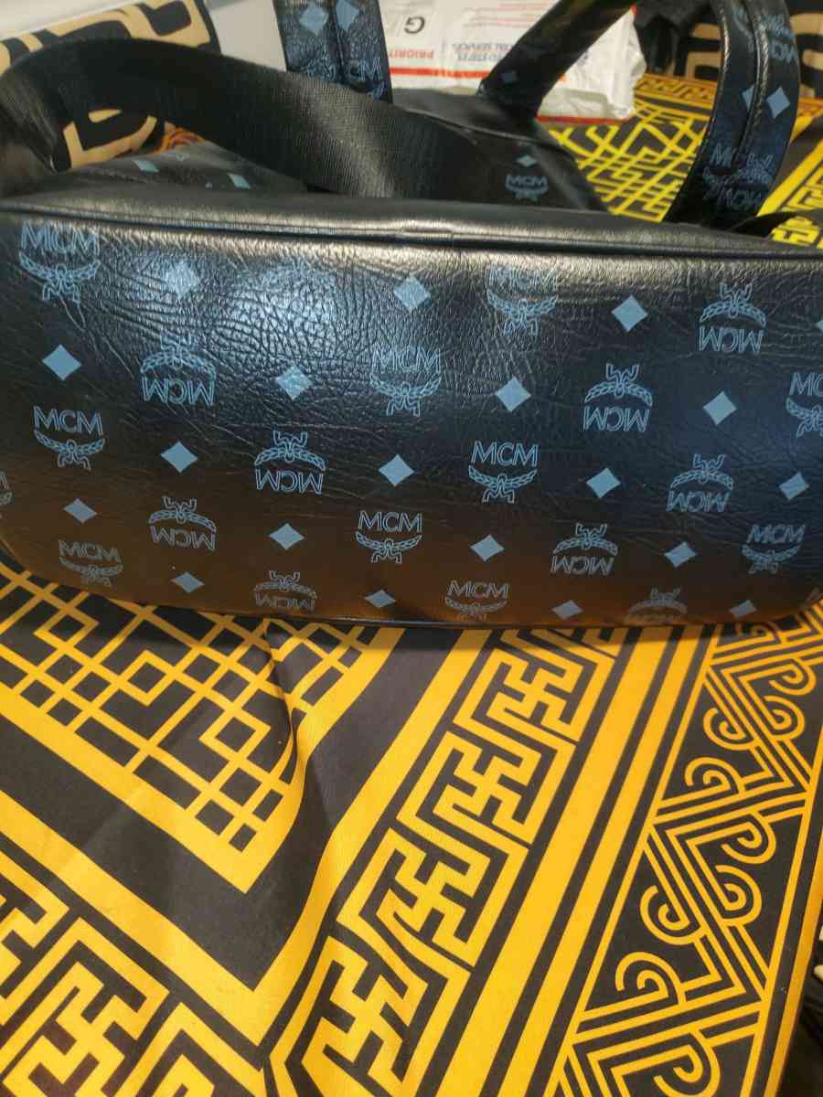Mcm backpack black and gold - Chester, Virginia - FleaMarketBay