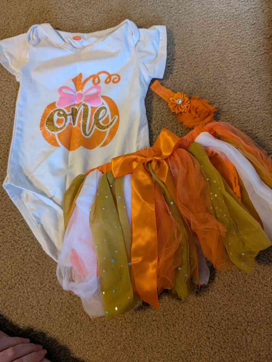Fall pumpkin one year old baby outfit