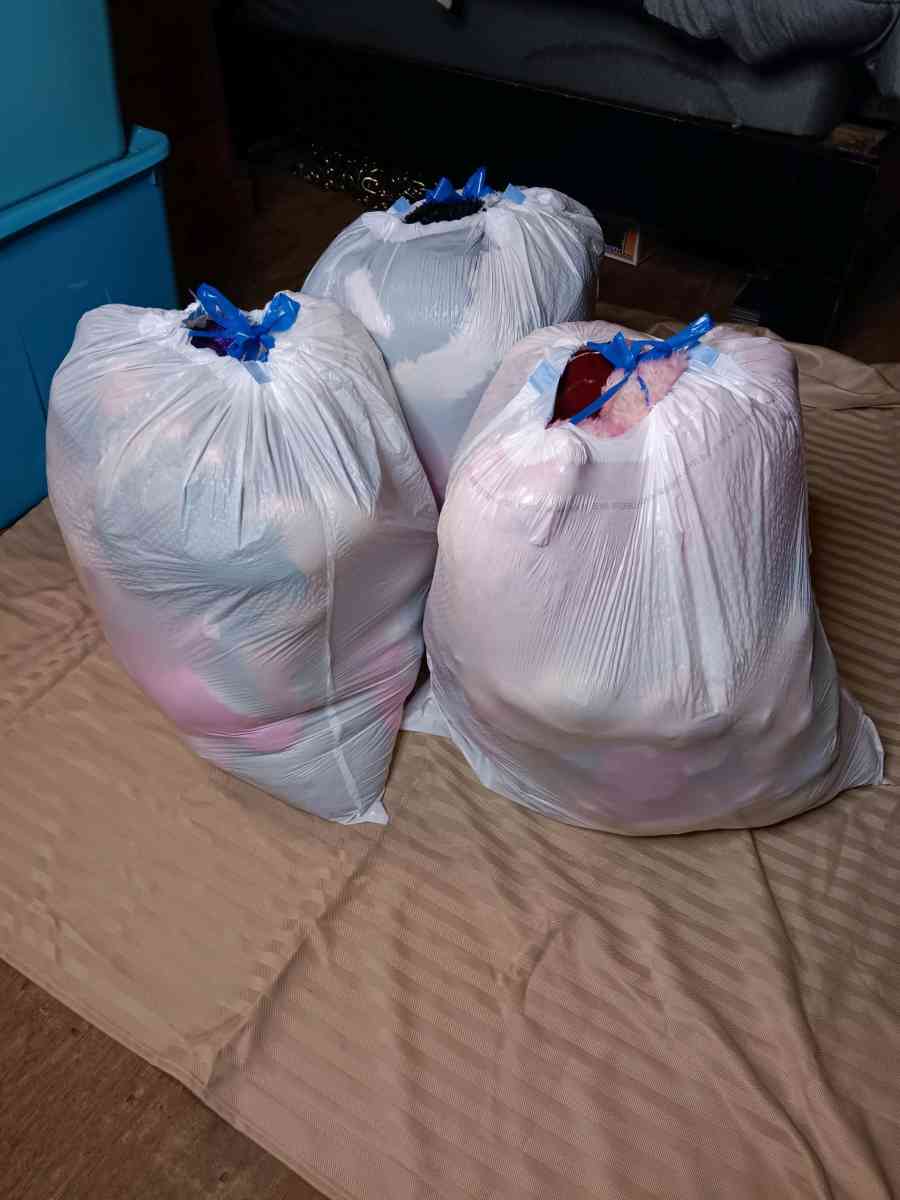 Stuff Animals - Mobile, Alabama - FleaMarketBay