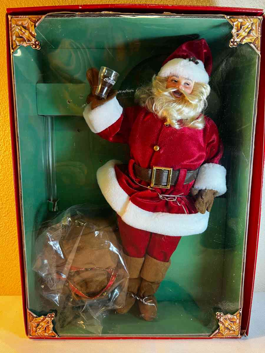 CocaCola Santa 1948 hospitality doll 12 - Camp Verde, Arizona