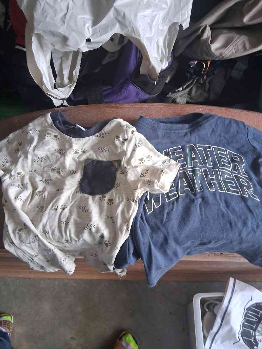 boys clothes - Kelso, Washington - FleaMarketBay