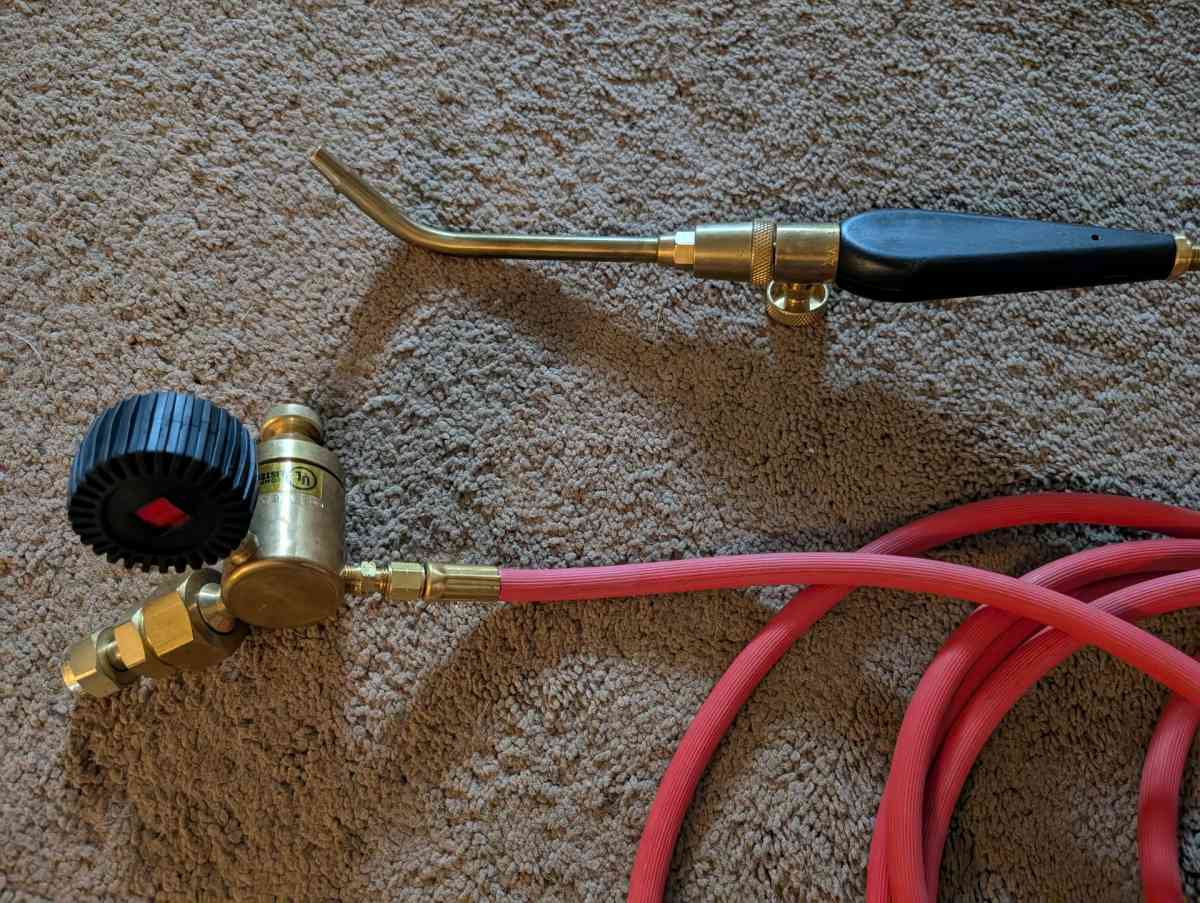 BRAND NEW GOSS Acetylene Torch Kit  Regulator Gauge 12ft Hos - Bennett, North Carolina