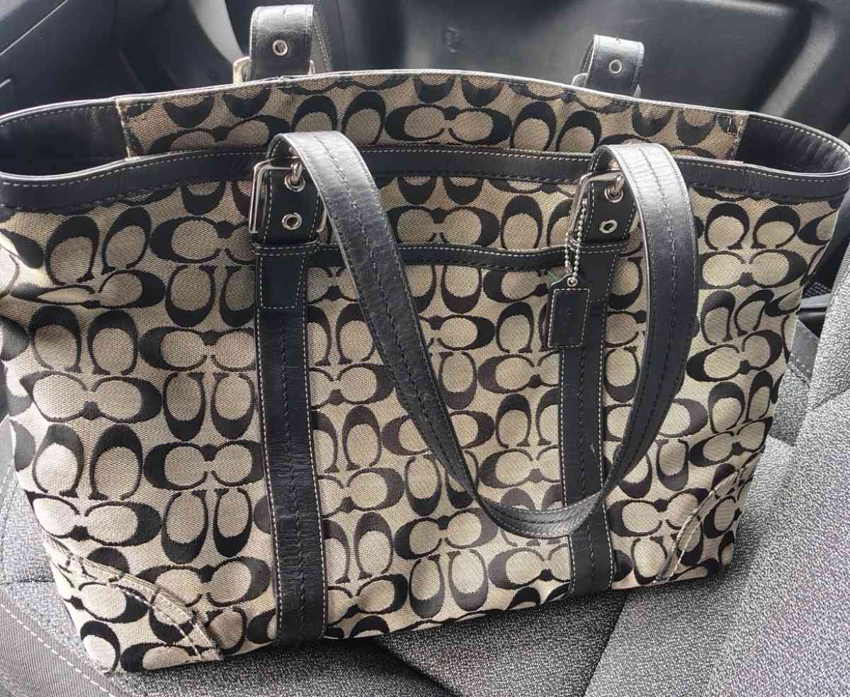 coach purse - Denver, Colorado - FleaMarketBay