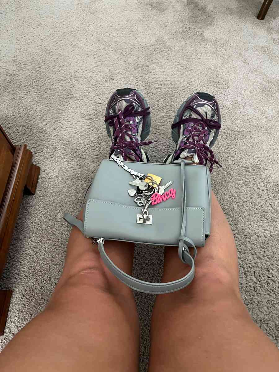 Preowned Balenciaga Rodeo Handbag - Indianapolis, Indiana - FleaMarketBay