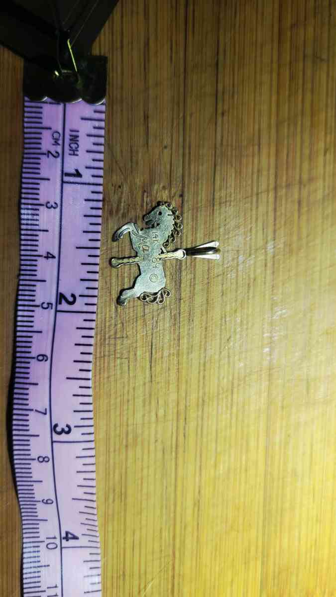 14k Carousel Horse Charm - Flagstaff, Arizona - FleaMarketBay