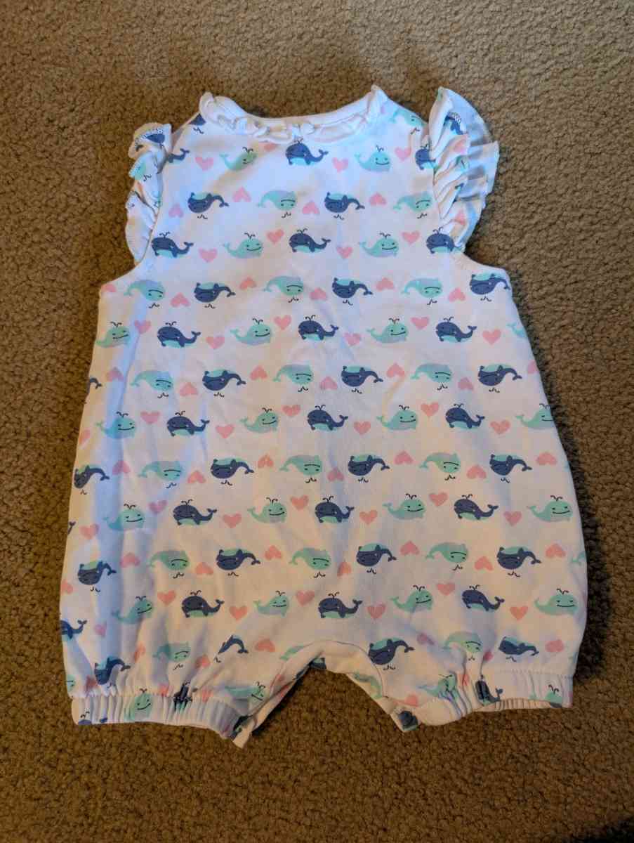Baby romper with a whale pattern - Savannah, Georgia - FleaMarketBay