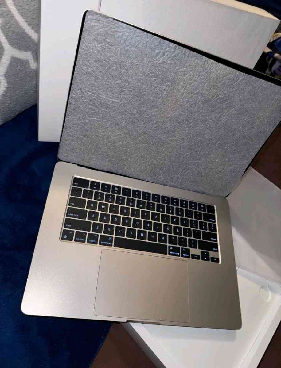 brand new 2024 MacBook air m3 15inch - Orlando, Florida