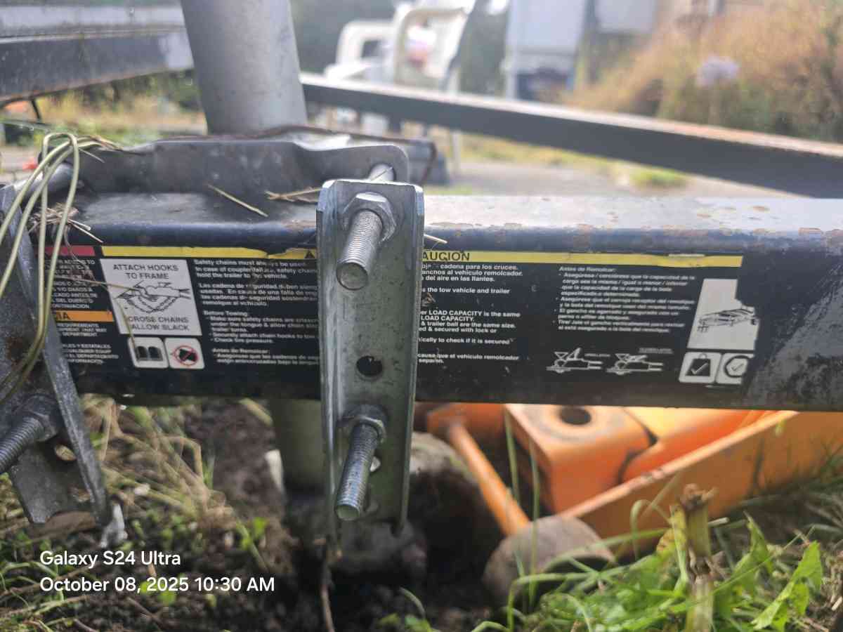 2012 5x8 Utility Trailer - Pittston, Pennsylvania - FleaMarketBay