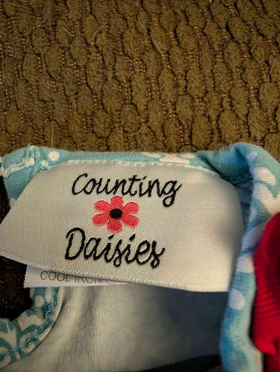 Winter Christmas baby dress - Savannah, Georgia - FleaMarketBay