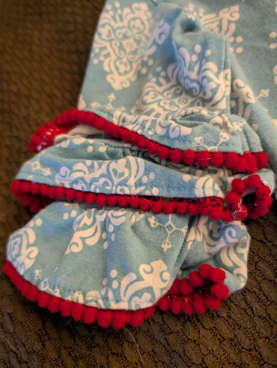 Winter Christmas baby dress - Savannah, Georgia - FleaMarketBay