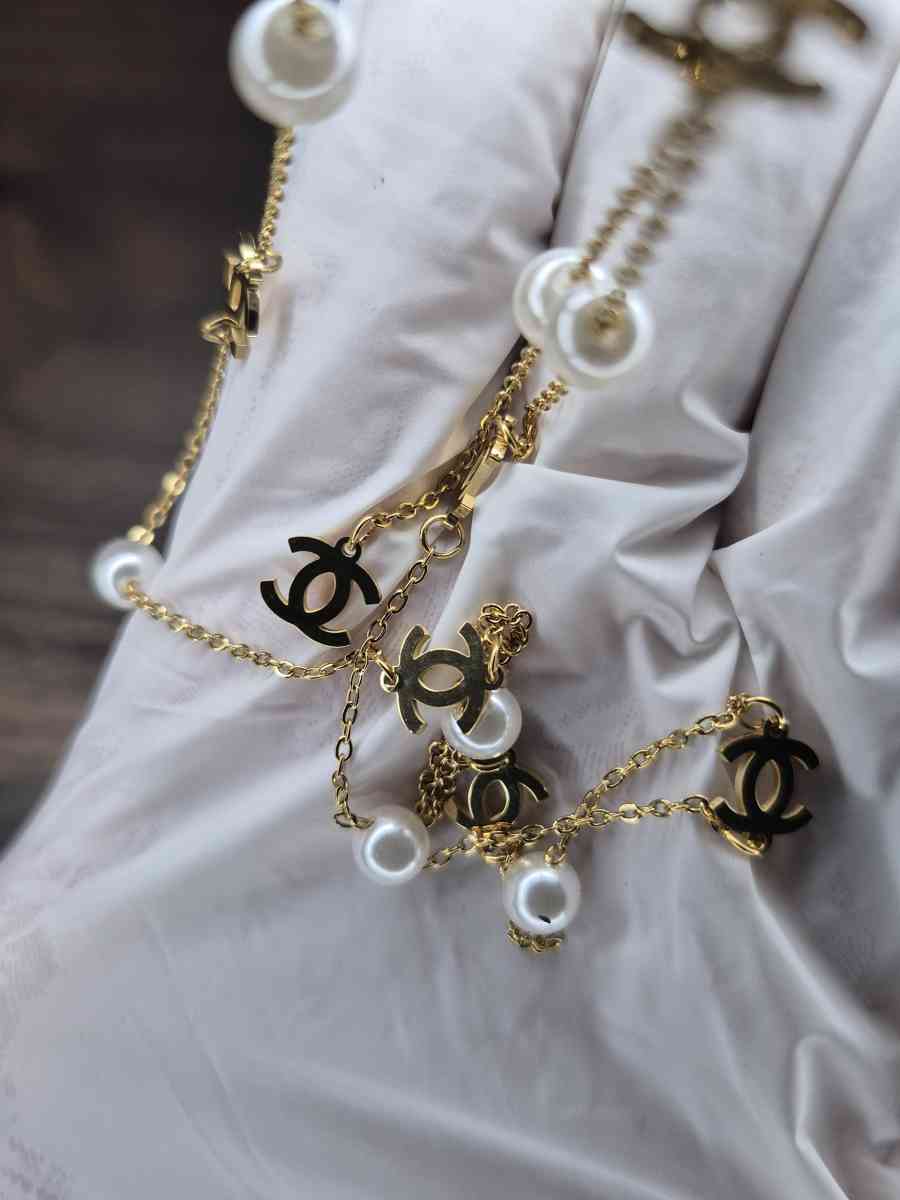 Chanel Necklace - Los Angeles, California