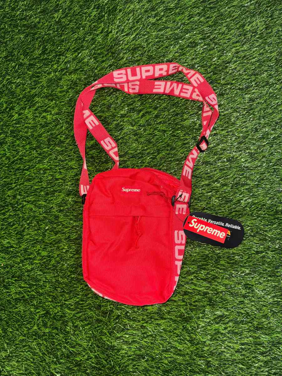 SUPREME Cross Shoulder Bag