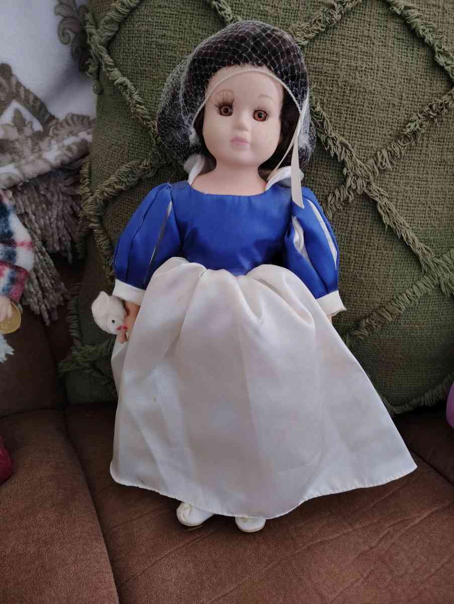 CERAMIC DOLL FOR SELL