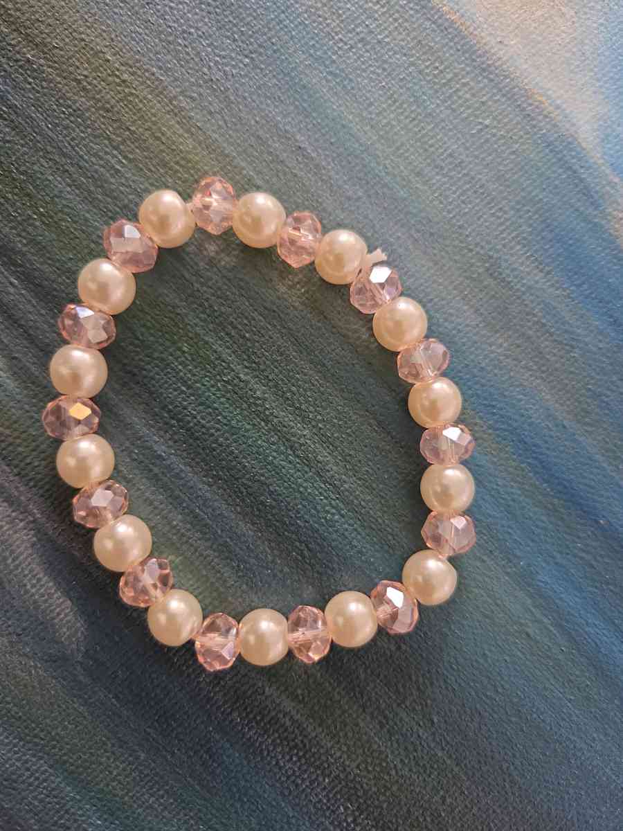 Bracelets - Panama City, Florida - FleaMarketBay