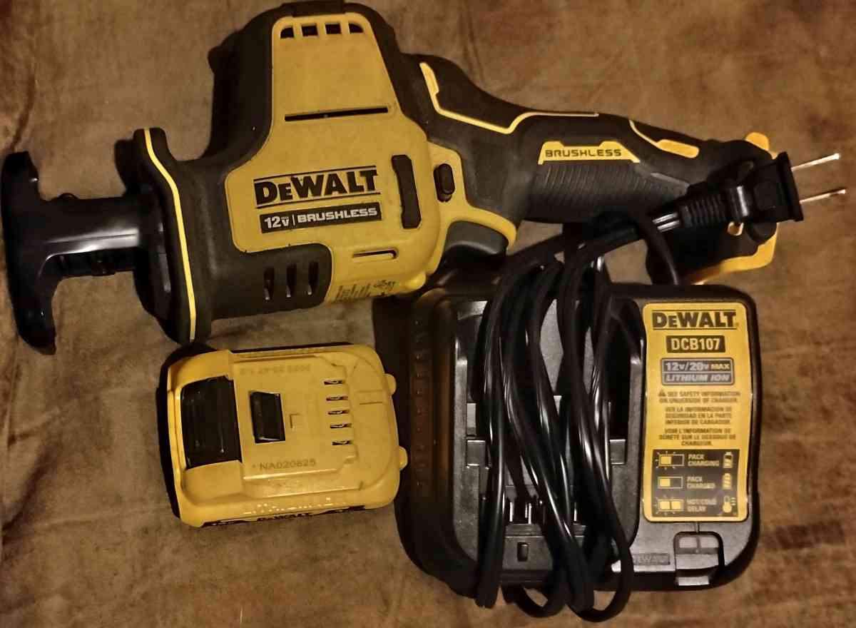 DeWalt Set - Rutherfordton, North Carolina