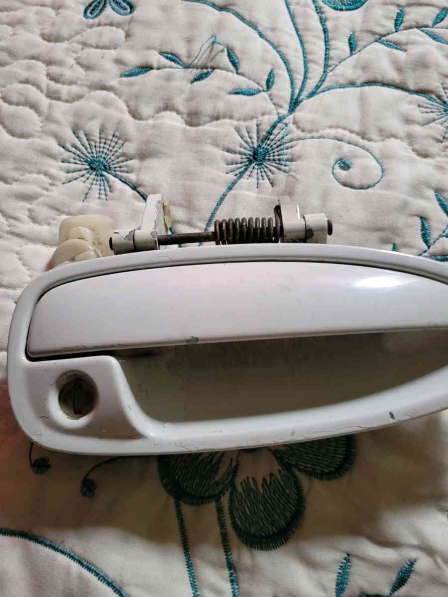 95 2000 Acura integra Passenger doorHandle - Santa Ana, California - FleaMarketBay